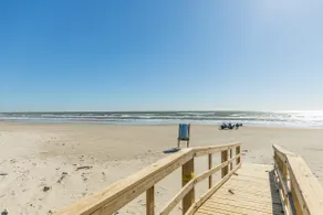 Sunset Sanctuary - Adorable Beach Bungalow with Gorgeous Gulf Views! - Image 4