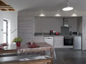 Renovated farm cottages, terrace and Scandinavian style - Image 3