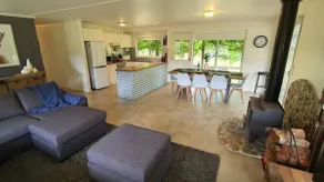 Feathertop Views - Part Alpine ski lodge and part private country estate - Image 2