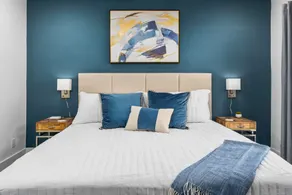 Highland Park Apt | Skyline Views, King Bed - Image 3