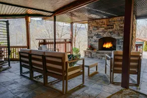 Gorgeous 5BR Mountaintop Lodge - Image 5