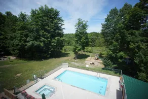Gardenview Cottage - Myers Cave Resort - Image 4