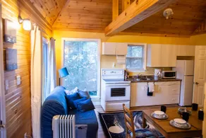 Gardenview Cottage - Myers Cave Resort - Image 5
