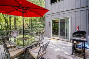 Hike, Golf & Swim! Rumbling Bald Resort Mtn Home - Image 3