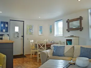 Swallows Cottage - Image 2