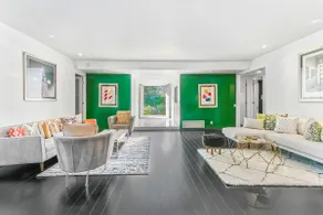 Luxury Deepwell Stunner - Desert Oasis Dream Home - Image 4