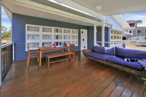 Cute Beach Cottage with Ocean Views - Image 3