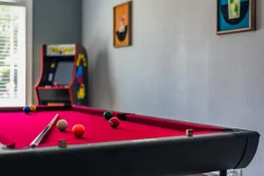 GameRoom, BBQ & Hot-tub by Lackland & SeaWorld - Image 3