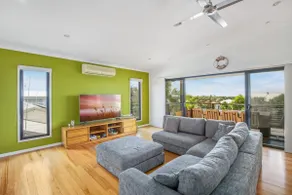 12 Tingira Close Rainbow Beach - Image 2