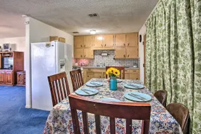 Dog-Friendly Bartlesville Retreat w/ Yard! - Image 5