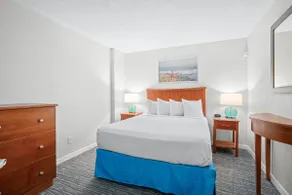 Cozy Condo by Ocean Views - Image 2