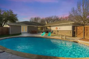 Dream Vacation Home with Pool for Large Groups - Image 2