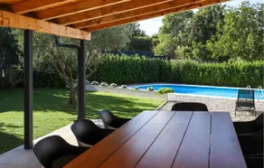 Stunning Home In Zmijavci - Image 2