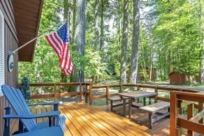 Elk Country Cabin | Wood Stove, BBQ, EV Charger - Image 2