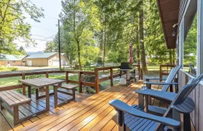 Elk Country Cabin | Wood Stove, BBQ, EV Charger - Image 3