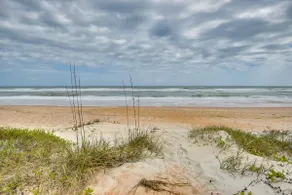 Cozy Ormond Beach Bungalow: Steps to the Sand - Image 2