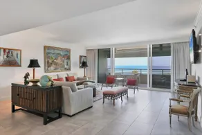 Luxury 2 bedroom Beachfront Condo by FVC - Image 3