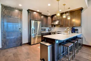 Blackstone Beauty condo - Image 4