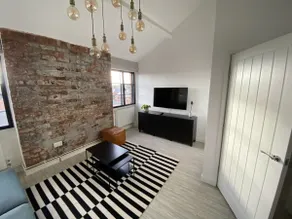 OneFiveSix - Unique Apartments Birmingham - Image 2