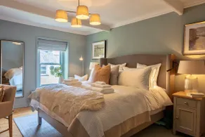 Danes Cottage - Luxury Peak District Retreat - Image 3
