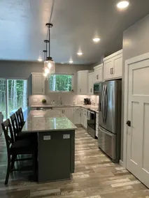 4 Master Suite Home Sleeps 12 w/Hot Tub in Door Co - Image 4