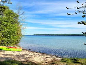 Lake Escape - Private Lakefront with Kayaks! - Image 4