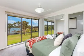 Hopkins View Holiday Home - Image 3