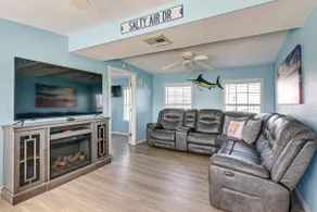 1 Block to Surfside Beach: Home w/ Deck! - Image 4