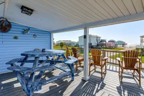 1 Block to Surfside Beach: Home w/ Deck! - Image 2
