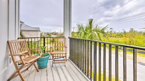 Modern Gulf Shores Escape, ~ Walk to the Beach! Walk to EVERYTHING! - Image 5