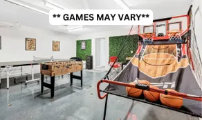 Jacuzzi Lakefront Home w/ Game room+play structure - Image 5