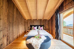 Chalet 'Heidi und Peter' with Mountain View, Sauna, Jacuzzi, Garden & Wi-Fi - Image 2