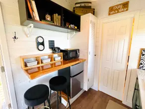 Moonlight Ridge Picturesque Tiny Home with a Milli - Image 5
