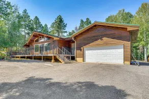 Stylish, Serene Angel Fire Cabin w/ Hot Tub! - Image 3