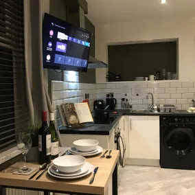 Contemporary 1 bed studio for comfy stay in Wigan - Image 3