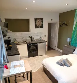 Contemporary 1 bed studio for comfy stay in Wigan - Image 2