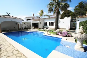 Villa Margarita Seaview by Parc Mont-roig - Image 5