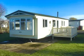 Beautiful 3 bed caravan SouthviewPark Skegness - Image 2