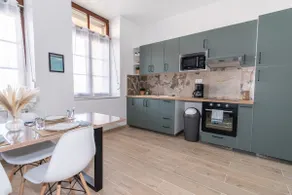 Cozy Scandinavian Apartment - Image 4