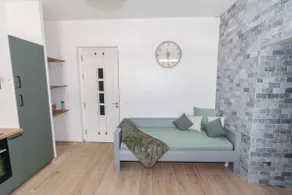 Cozy Scandinavian Apartment - Image 5