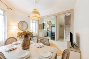 Coral Sunset - Nice family home - Image 2