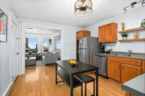 Clocktower Downtown Condo, Heirloom Vacations - Image 5
