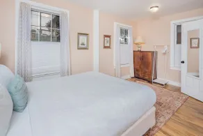 🍩Downtown Drift -Historic Arcata Home on the first floor - Hot Tub, Sauna & Bikes🐶 - Image 4