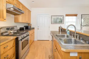 🩴🌲Fairhaven Retreat: Enjoy serenity and ocean breeze at this family friendly coastal home! - Image 4