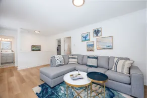 Nantucket Penthouse - walk to restaurants beaches activies & so much more - Image 3