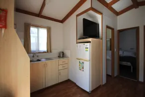 Standard Cabin (Sleeps 5) - Image 2