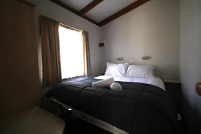 Standard Cabin (Sleeps 5) - Image 4