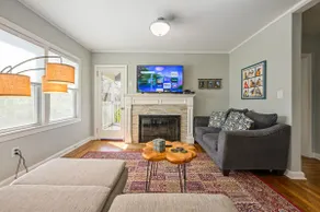 Plan A Trip To Georgia Aquarium In This Comfy 3BR - Image 3