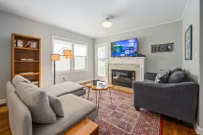 Plan A Trip To Georgia Aquarium In This Comfy 3BR - Image 5