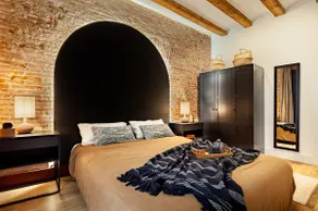 Ukio in El Born, Annamer apartment - Image 3